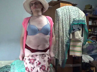 Ladyboy Serge Lusinyan. 2026cb