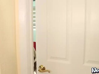 She Went Balls Deep! Nikki Nicole Goes for It - Nookies