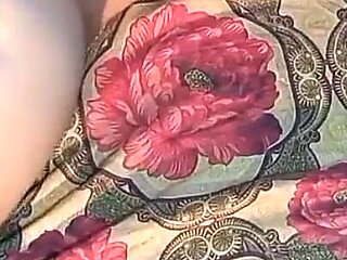 Pussy Fucking of Big Boobs and Phat Ass Desi Chubby with Dirty Hindi Audio, Cowgirl, Bareback, Side Fucking, Huddi Chud