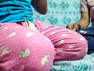 Sri Lanka mom and dad sex in the jungle 86544