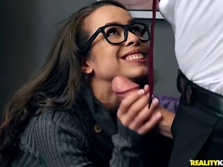 Lana Mars Deepthroats Big Cock in Sneaky Office Romp