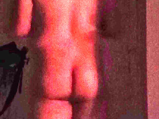 Displaying the penis