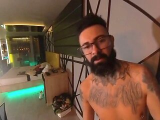 Extra scene with some plumbing action in the mini pool