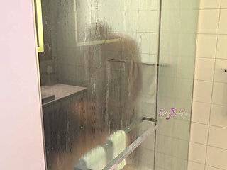 Polyj&maxx Shower Final