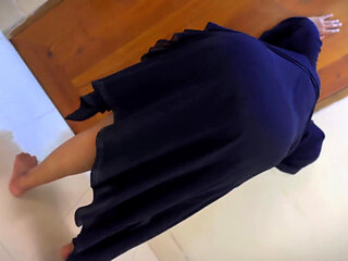 Moroccan Hot Stepmom Wear a Bra Hijab Abaya & a Panty Then She Sweep My Room & Try to Seduced Me