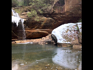 Shy  white pussy pounded In the wilderness