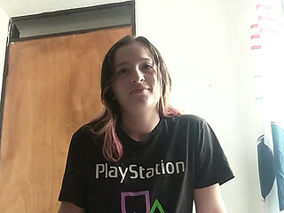 MY STEPSISTER CATCHES MASTURBATING ME ASKS ME TO HERPART 1