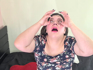 Fingering While My Pupils Dilate