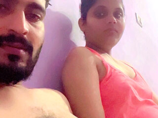 Boss Secretary Today My Boss Suddenly Had Sex with Me Because My Husband Is Not Today, She Has Gone on a Business Trip Today