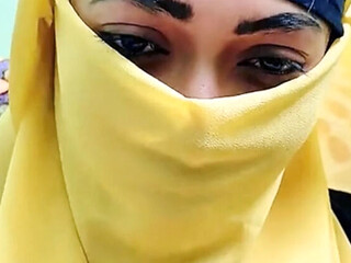 Sexy Indian Aunty Riya Chowdhury Needs Hard Anal Fucking