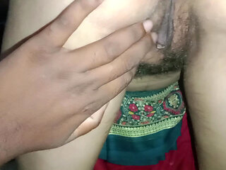 Beautiful Bhabhi in the Village Kitchen