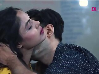 Sexually aroused Indian bimbo crazy xxx clip