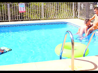 Staxus: Pool Cum Romance!