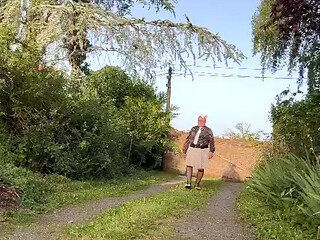 In a quick outfit with a little skirt for an evening