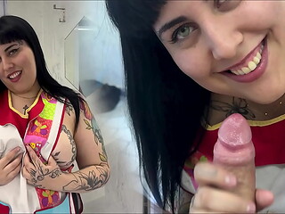 Profesora Argentina le encanta chupar Pipi - Mamiimaldii