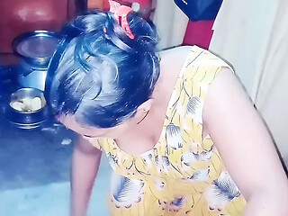 Indian hot DESI stepsister sex (PART 1 ) in hindi audio