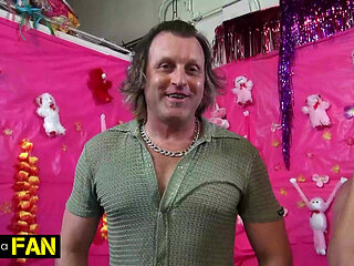 Siri And Samantha's Massive Chests Ignite A Tit-Focused Fucking Frenzy!