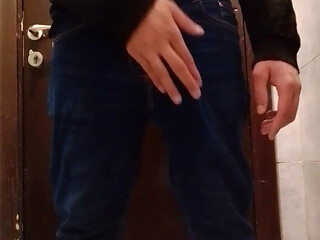 Indian Young Boy Masterbating in Her Bathroom H.j - Hemoshovel