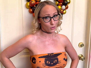 Stepmoms Ghostly Halloween Night Drive