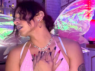 Poison Strip Tease Dance