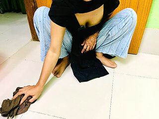 Sex with my sexy house servant when my wife not at home