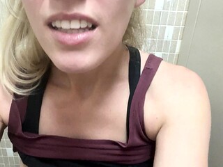 Emo teen Becka solo webcam masturbation