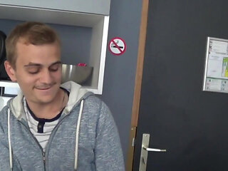 Amateur sex tape with two twinks Theo and Adrian