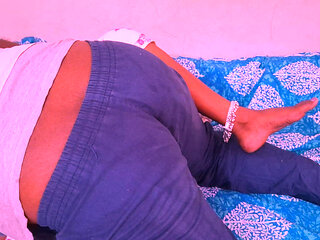 Factory Owner fucks his labor to give bonus