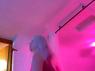 Get and Get Down to the Ground Work the Glutes and Built That Butt