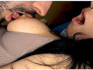 Hard Shaking From Nipple Play - Unlimitedorgasm