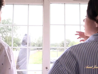 AuntJudysXXX - Hot 43yo Busty MILF Jessica Sin Negotiates a Discount with the Landscaper