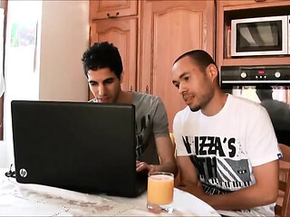 Two young men find a perfect and sexy mature woman online