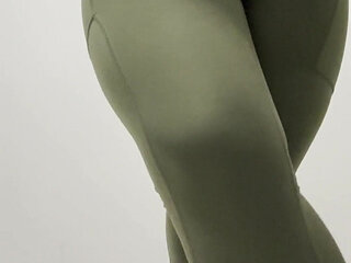 Desperate for Pee Pissing My Pants in Nylon Leggings