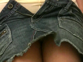 I fingering myself when I'm excited ..