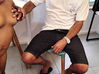 Dois Irmos Numa Entrevista Para Tiffany Montavani Sentou Pirocada Na an