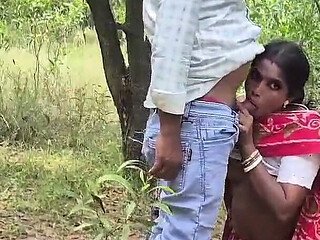 A Village Bhabhi Fucked by a School Student in Forest,sona Bhabhi First Time Outdoor Sex by Her Boyfriend