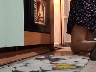 Transvestite cleans the fridge and eats his cum
