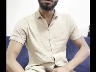 ESTAVA CHEIO DE TES&Atilde_O E QUERIA UM CUZINHO APERTADO