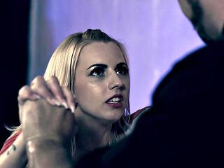 Blonde Lexi Belle Cosplay Takedown