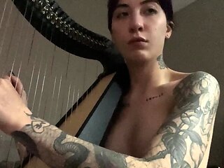 Webcam Asian chick anal masturbation tease