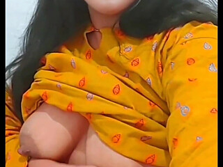 Cute Girl Online Call Sex Chat with Her Boyfriend on Video Call Sex Video