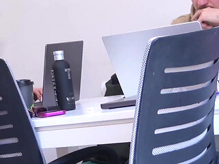 Backstage! Stepdaughter of Aleta Alma in a Hard Double Penetration for the Channel - Cool! New Family!