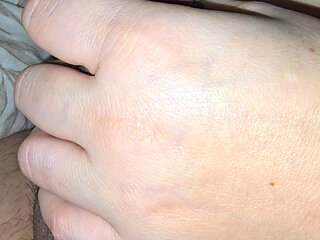 Damn, step mom does a strong and quick handjob on step son big dick