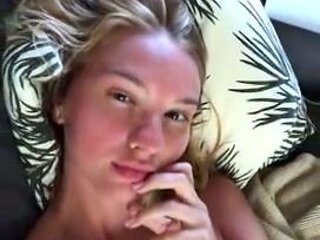 petite Lily Ivy nude