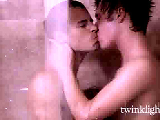 A Chance Meet Turns Hot & Wet - Jonathan Cole & Kain Lanning