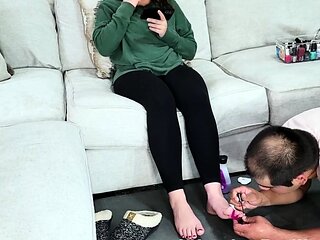 All American Foot Worship - Princess Rachels Smart Home