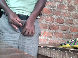 Indian desi village boy ke home me Mastrubation video Indian desi village boy ke home me Mastrubation video