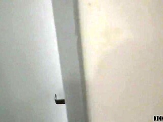 Kinky Family - Sex leverage on my stepsis