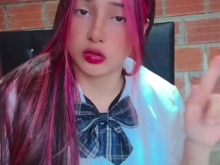 Colombian Girl Makes Tiktok for Her Best Friend and Then Sucks His Dick Part #1