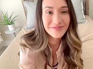 Eva Lovia In First Fuck After Pregnancy